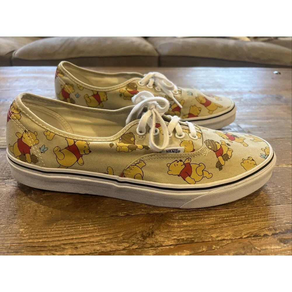Vans Authentic Disney Winnie Pooh Bear All Over Print Sz Men’s 11.5 EUC